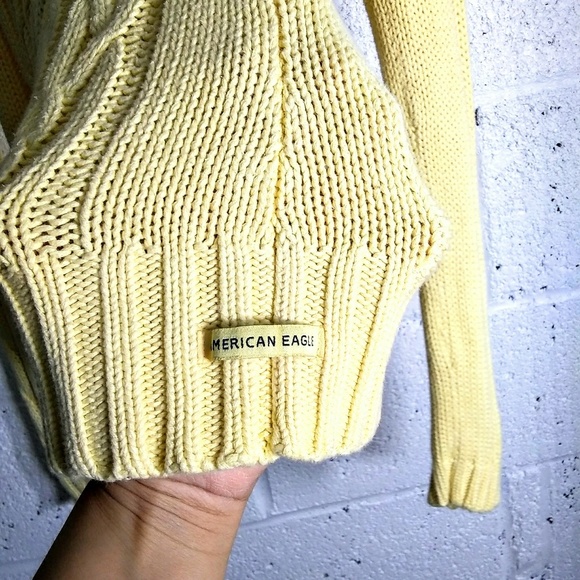 American Eagle Small Yellow Crew Neck Sweater - Picture 6 of 8